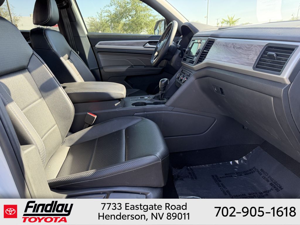 Used 2023 Volkswagen Atlas Cross Sport SUV