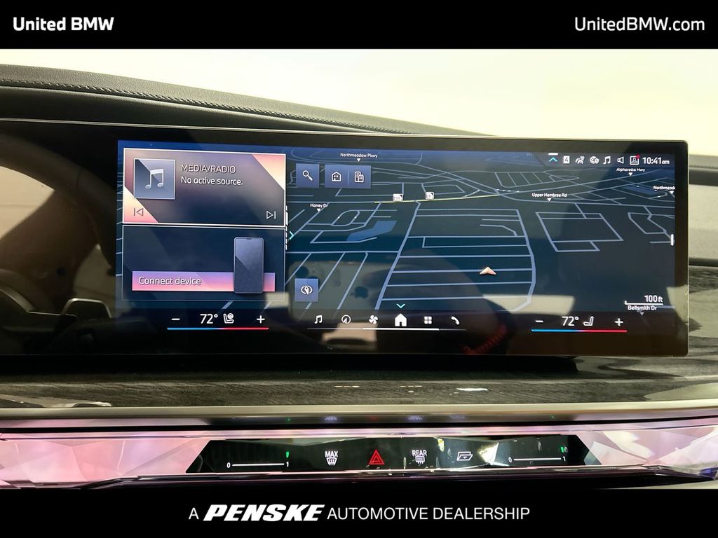 Thumbnail: 2025 BMW 7 Series - 16