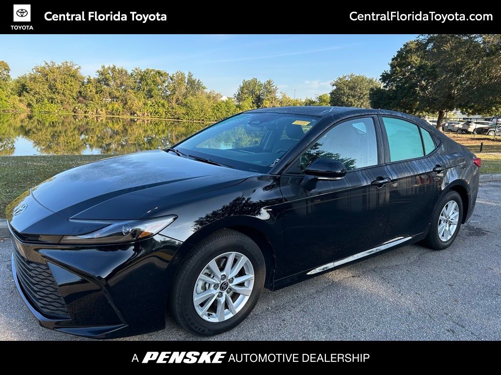 Thumbnail: 2025 Toyota Camry - 1