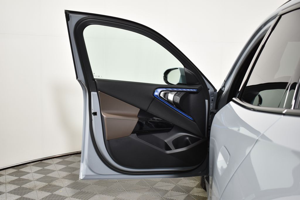 Thumbnail: 2026 BMW X3 - 28