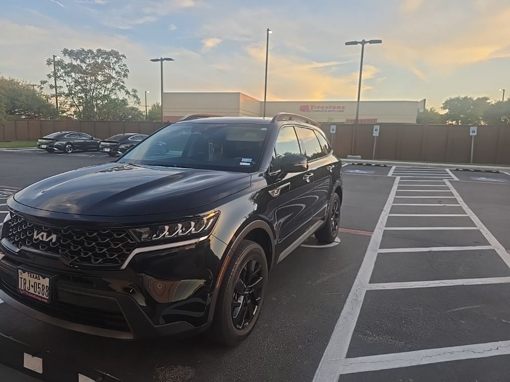 Thumbnail: 2023 Kia Sorento - 2