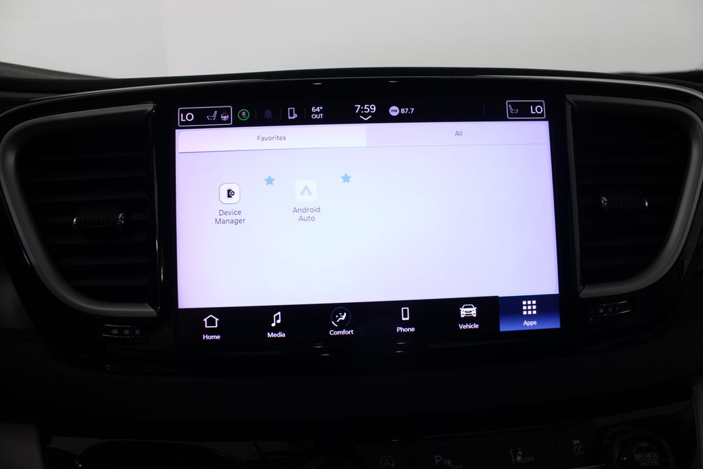 Used 2023 Chrysler Pacifica for sale in 