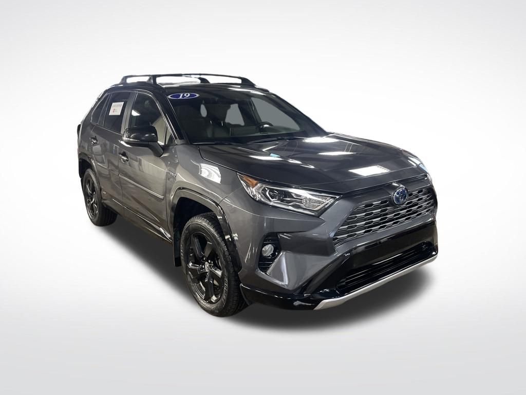 Certified Used 2019  Toyota XSE image 7