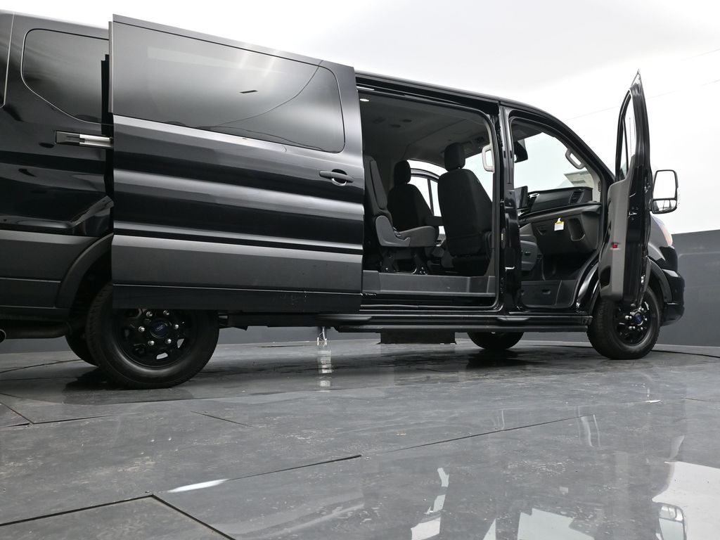 2024 Ford Transit 350 XLT