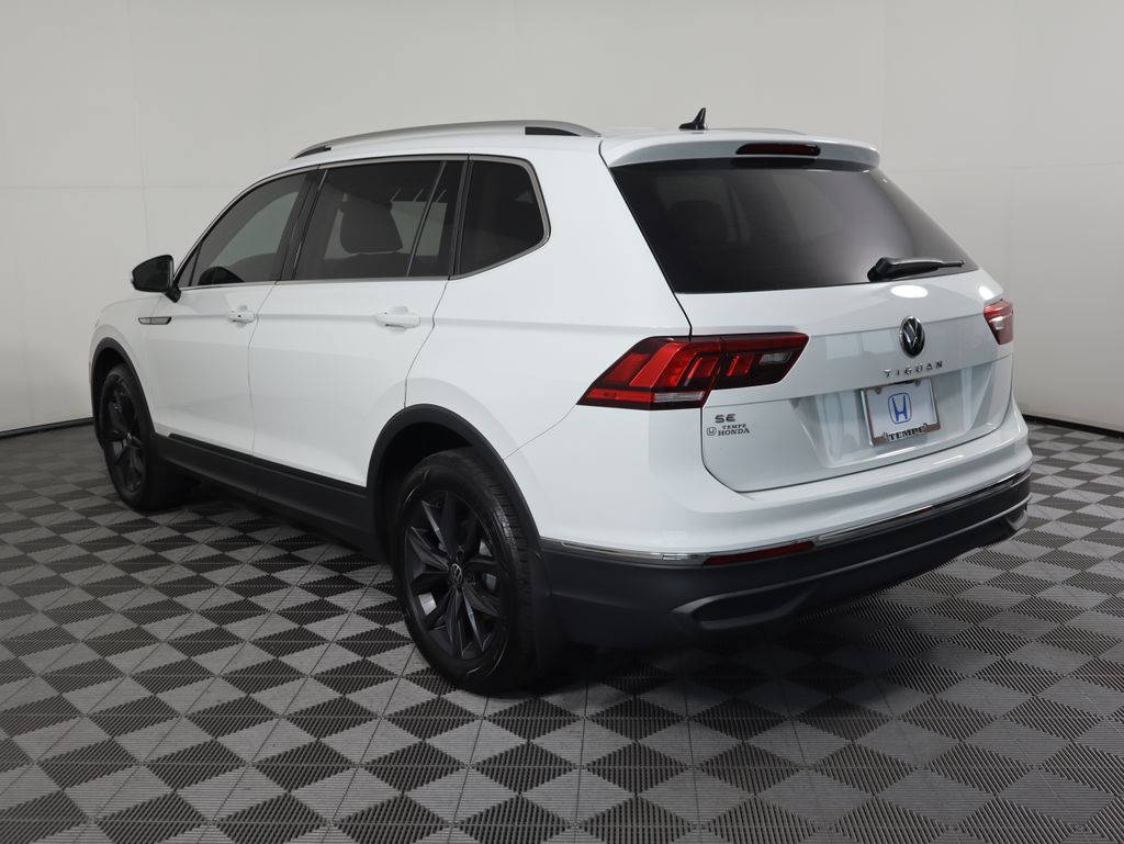Thumbnail: 2024 Volkswagen Tiguan - 7