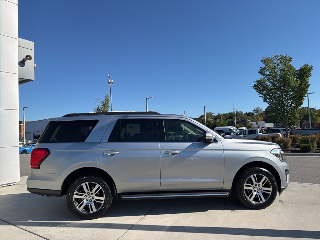 2022 Ford Expedition XLT