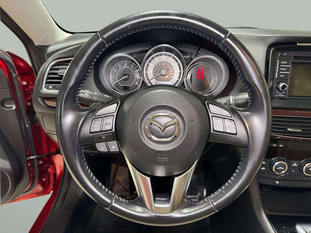 Used 2014 Soul Red Metallic Mazda i Grand Touring image 23