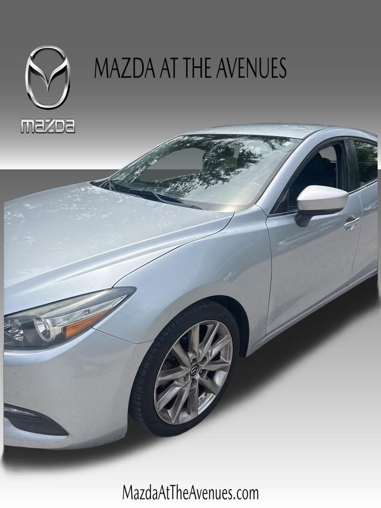 2017 Mazda MAZDA3 Touring
