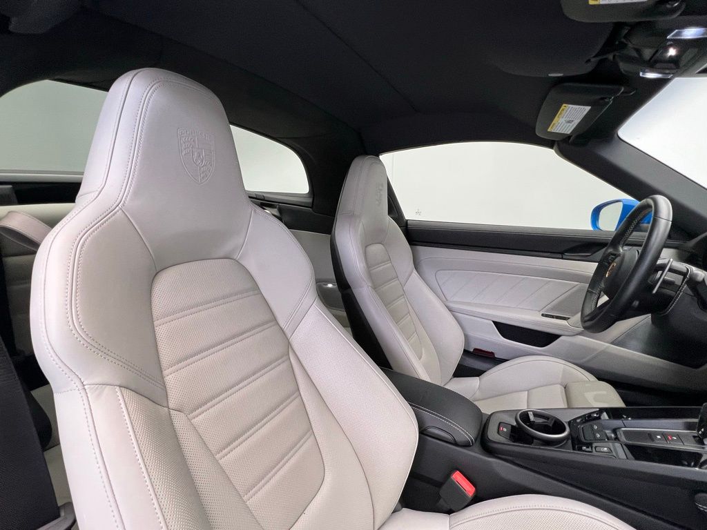 Thumbnail: 2023 Porsche 911 - 17