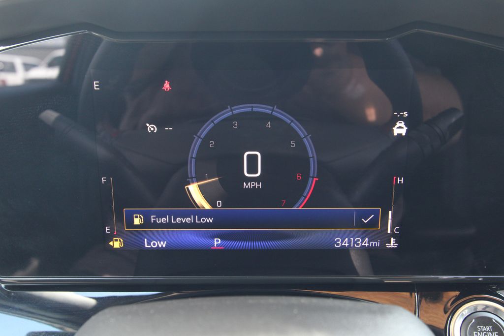 Used 2025 Chevrolet Trax SUV