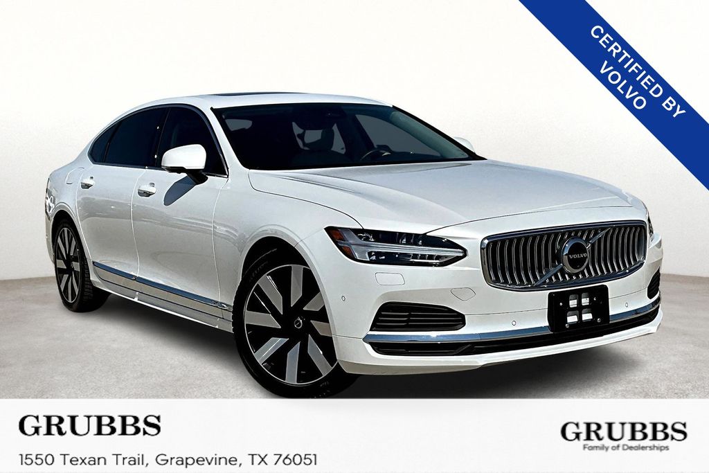 2024 Volvo S90 Recharge T8 Ultimate eAWD