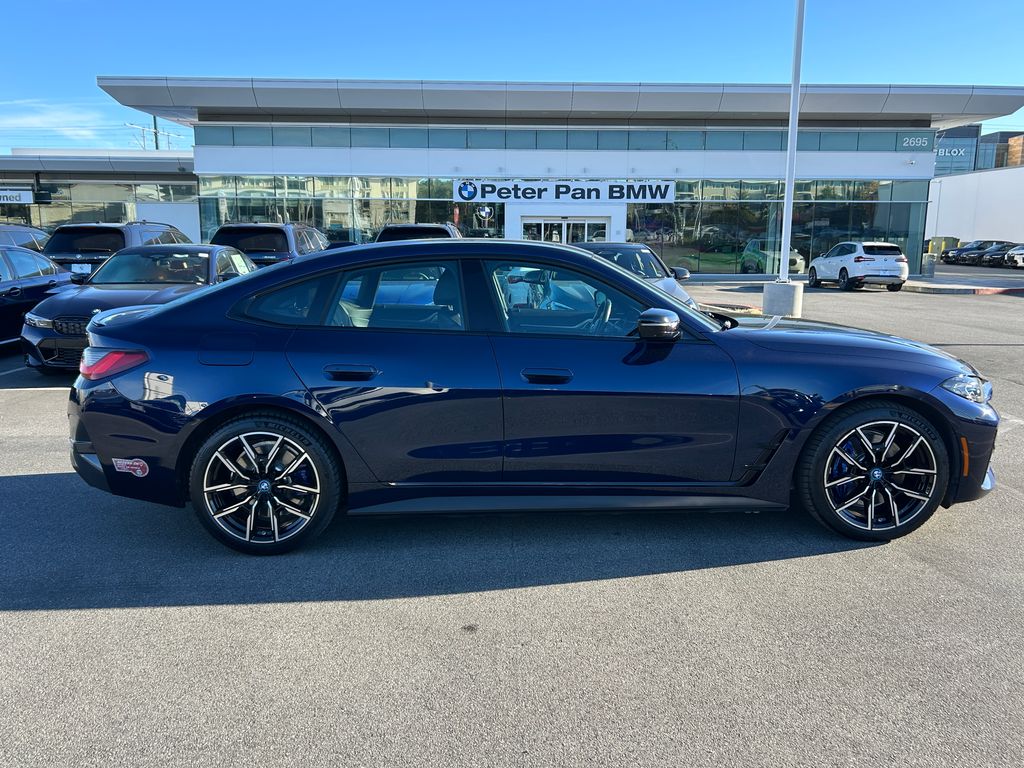 Thumbnail: 2023 BMW i4 - 6