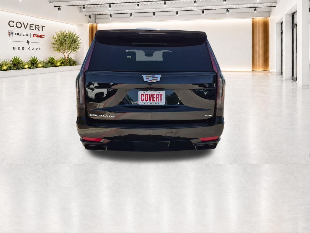 Used 2021 Black Cadillac Sport image 12
