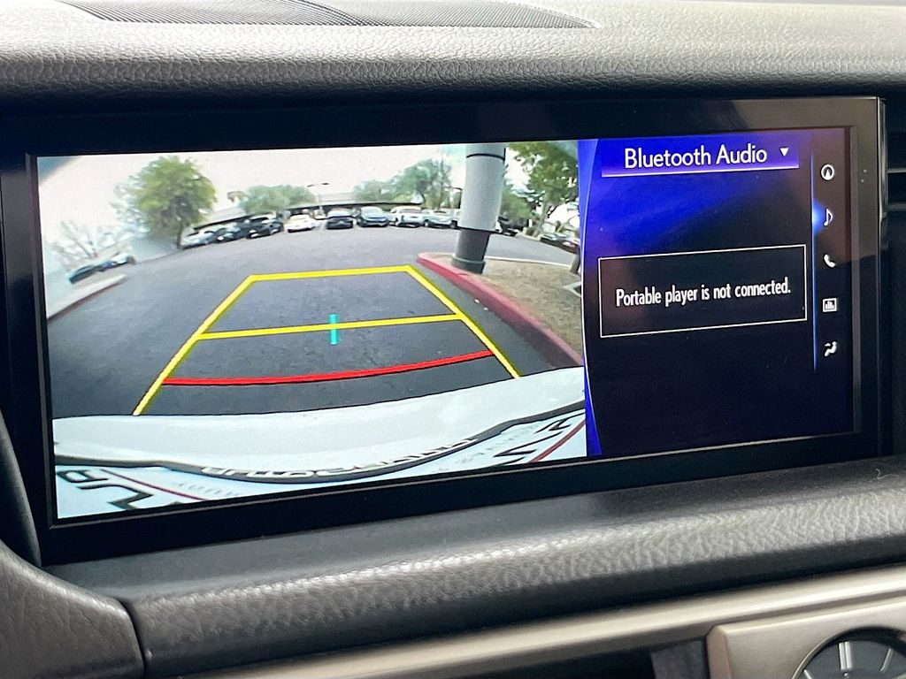 Used 2020 White Lexus 300 image 14