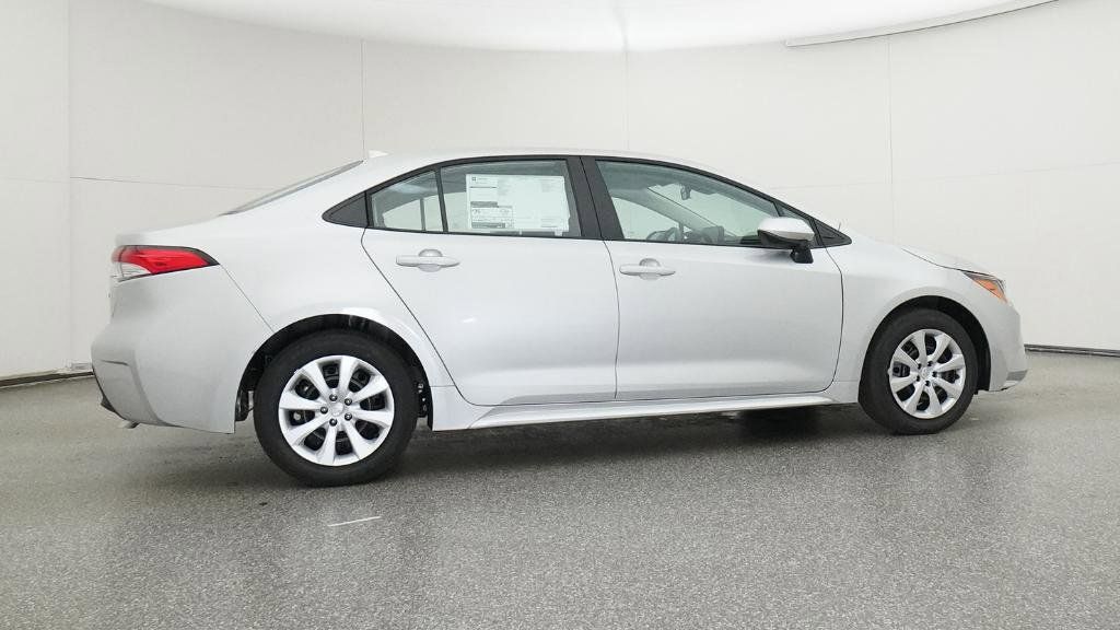 Thumbnail: 2026 Toyota Corolla - 10