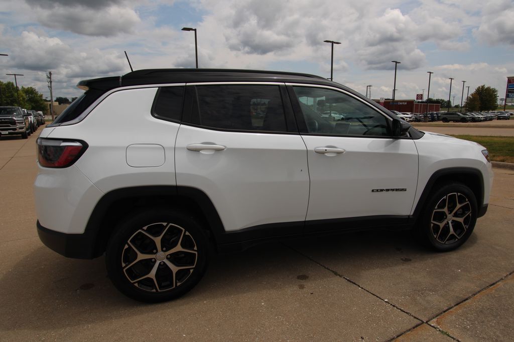 Used 2024 Jeep Compass SUV