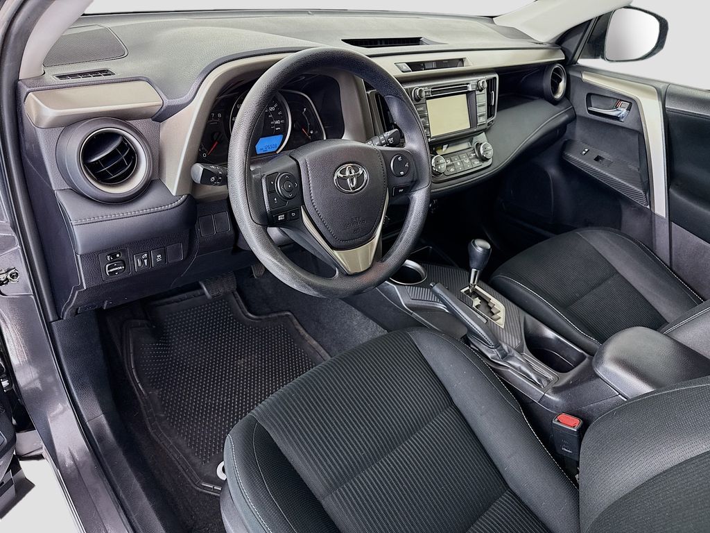 Thumbnail: 2014 Toyota RAV4 - 9