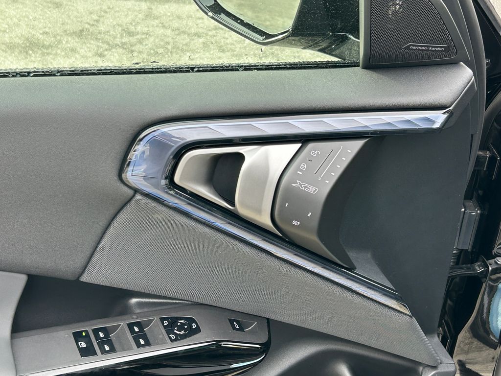 Thumbnail: 2026 BMW X3 - 12