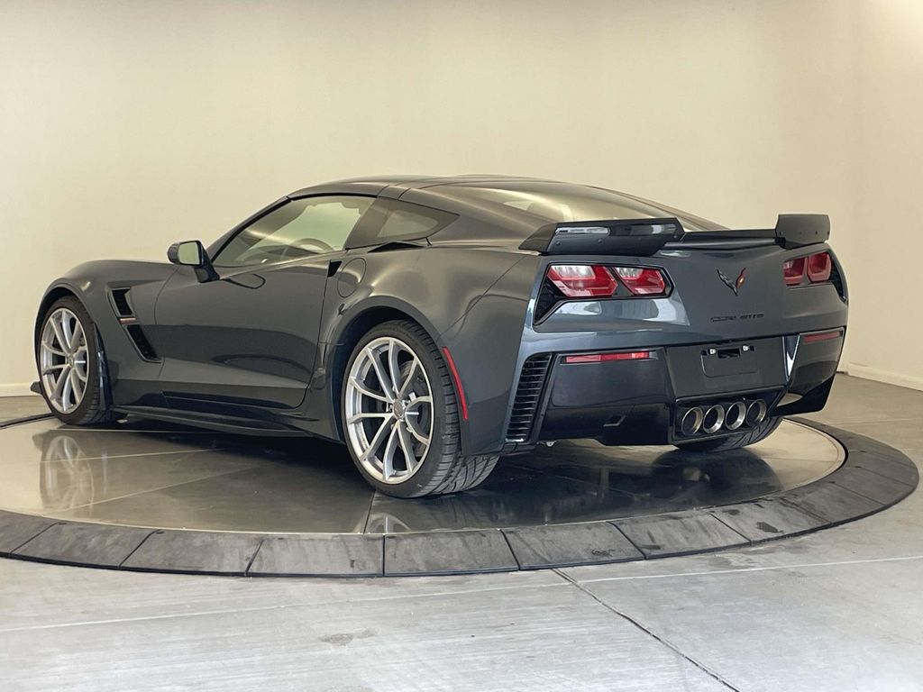 2019 Chevrolet Corvette Grand Sport - 2