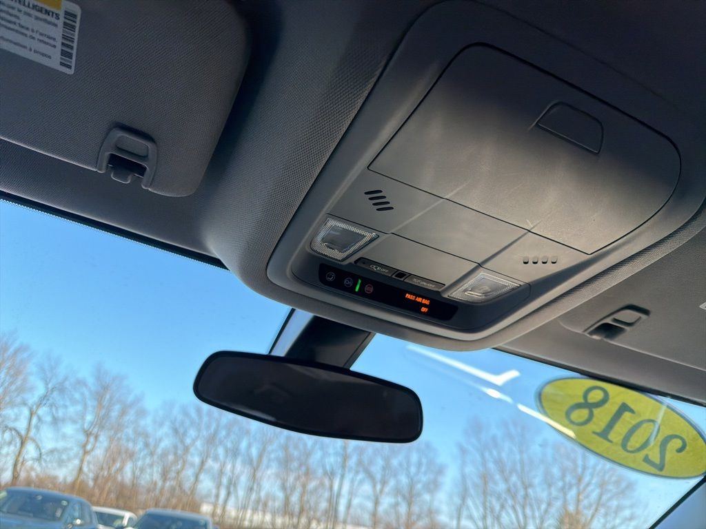 Thumbnail: 2018 GMC Acadia - 13