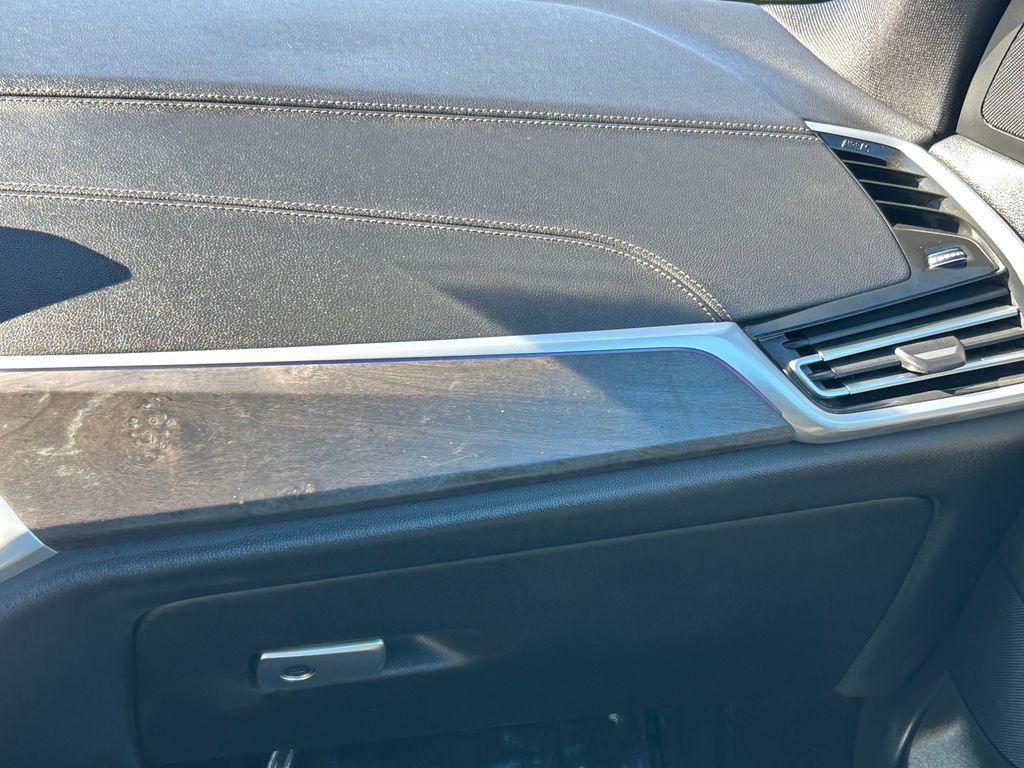 Thumbnail: 2022 BMW X5 - 25