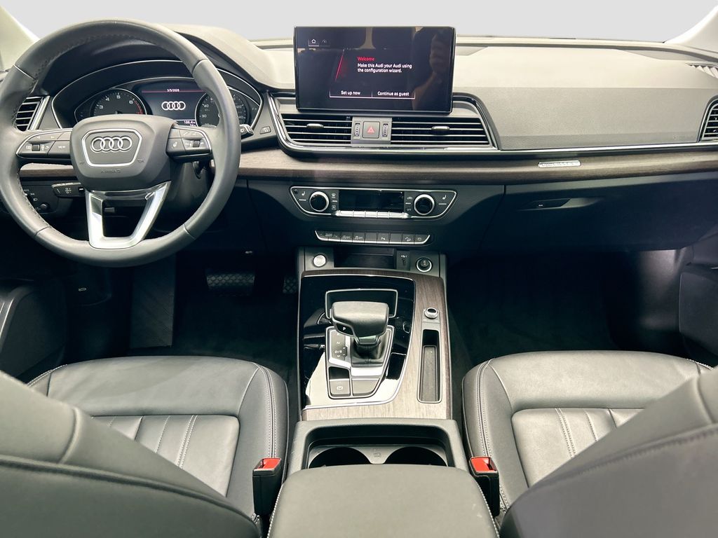 Thumbnail: 2023 Audi Q5 - 13