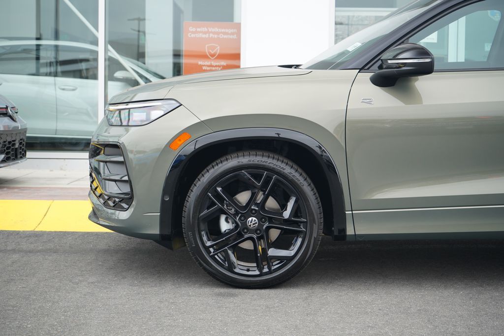 Thumbnail: 2026 Volkswagen Tiguan - 2