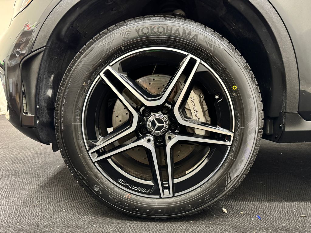 2022 Mercedes-Benz GLC GLC 300