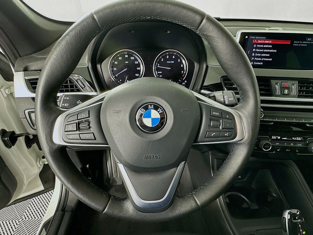 Thumbnail: 2020 BMW X1 - 11