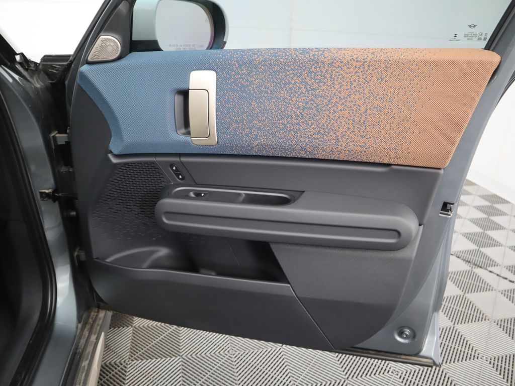 Thumbnail: 2025 MINI Cooper Countryman - 28