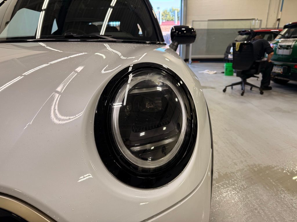 Thumbnail: 2026 MINI Cooper - 9