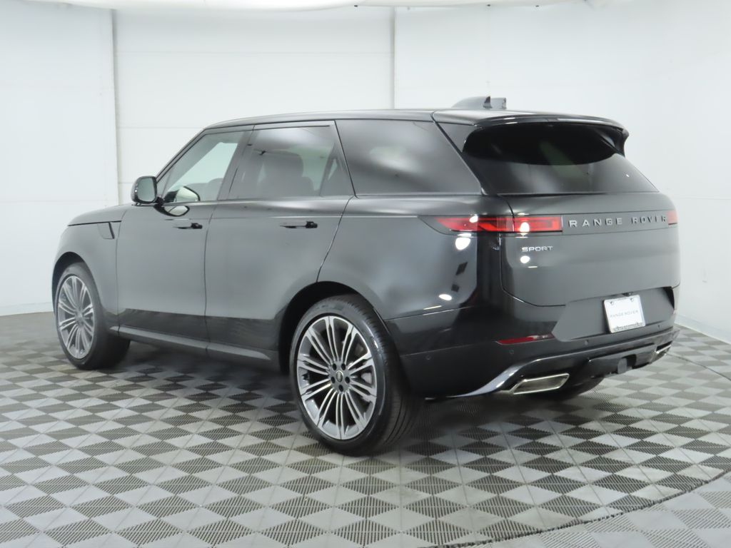 Thumbnail: 2025 Land Rover Range Rover Sport - 7