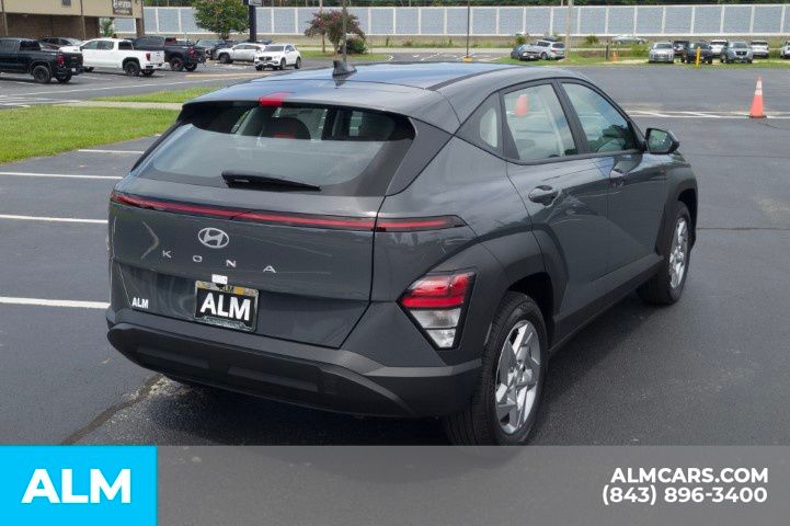 Used 2026 Gray Pearl Hyundai SE image 5