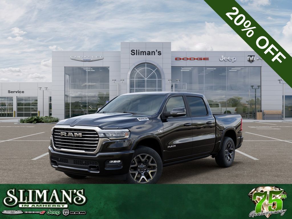 Diamond Black Crystal Pearlcoat 2026 RAM 1500 Pickup Truck Four-Wheel Drive 8-Speed Automatic