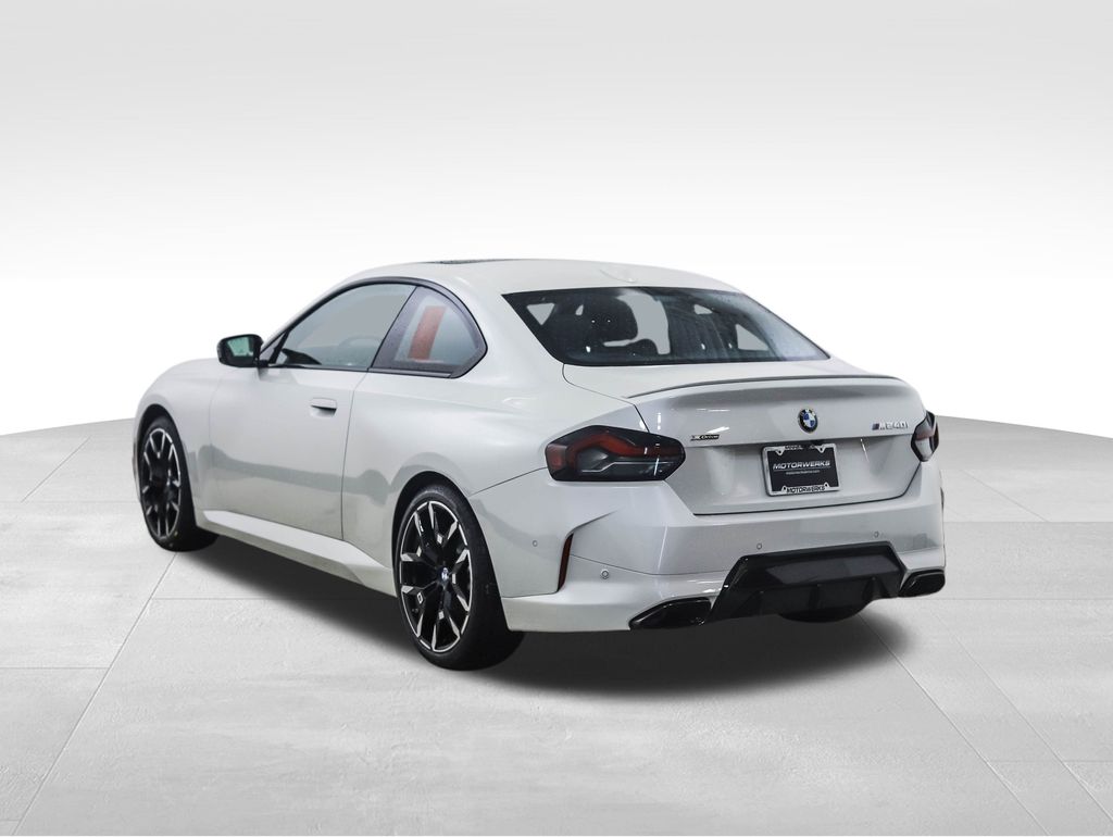 Thumbnail: 2026 BMW 2 Series - 3