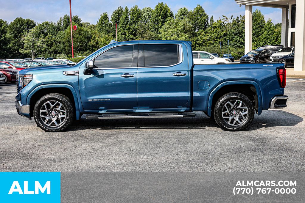 Used 2024 Blue GMC SLT image 8