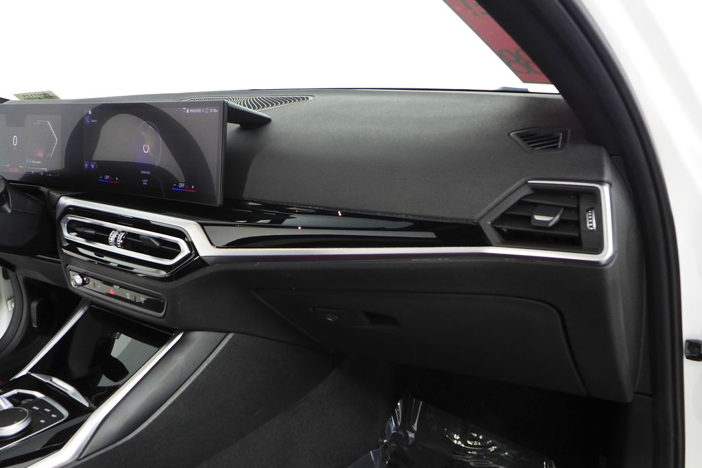 Thumbnail: 2023 BMW 3 Series - 14