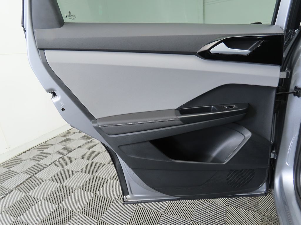 Thumbnail: 2024 Volkswagen Taos - 24