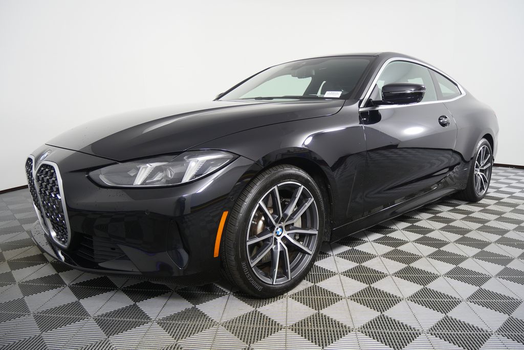 Thumbnail: 2025 BMW 4 Series - 8