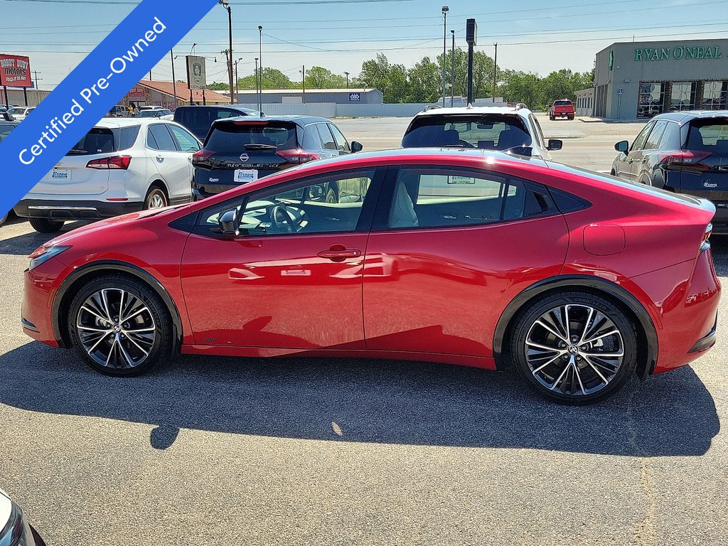 2024 Toyota Prius XLE - 5