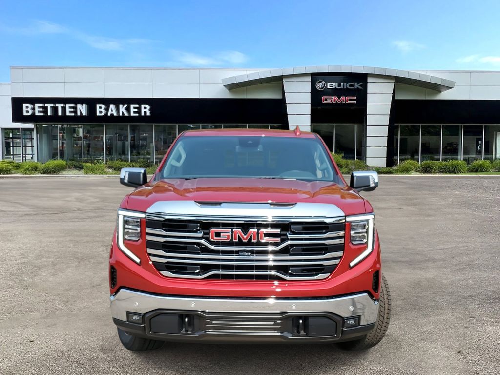 2024 GMC Sierra 1500 SLT 2