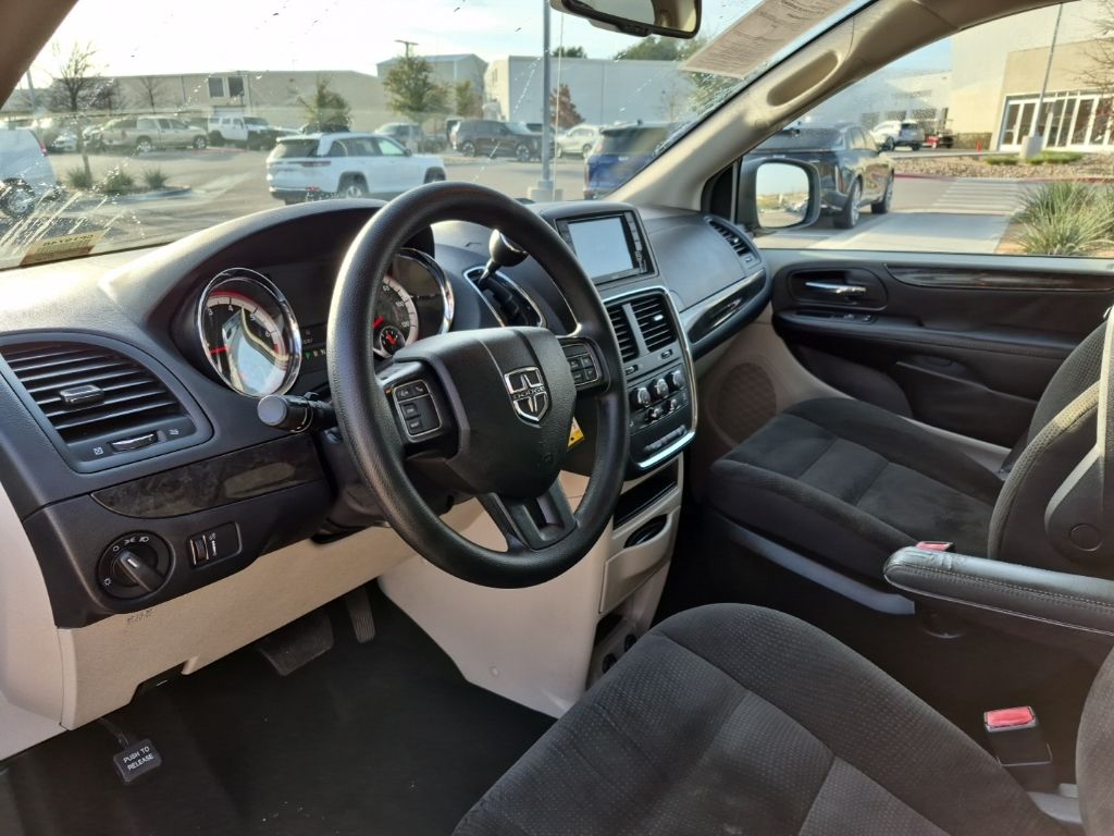 Used Car 2018 Dodge Grand Caravan  Se For Sale Under $15,000 In Austin, Texas