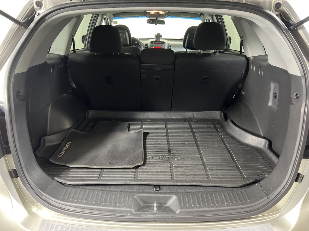 used 2014 Kia Sorento car, priced at $7,995