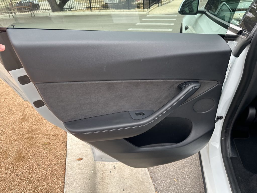 Used Car 2021 Tesla Model Y  Long Range For Sale Under $30,000 In Austin, Texas