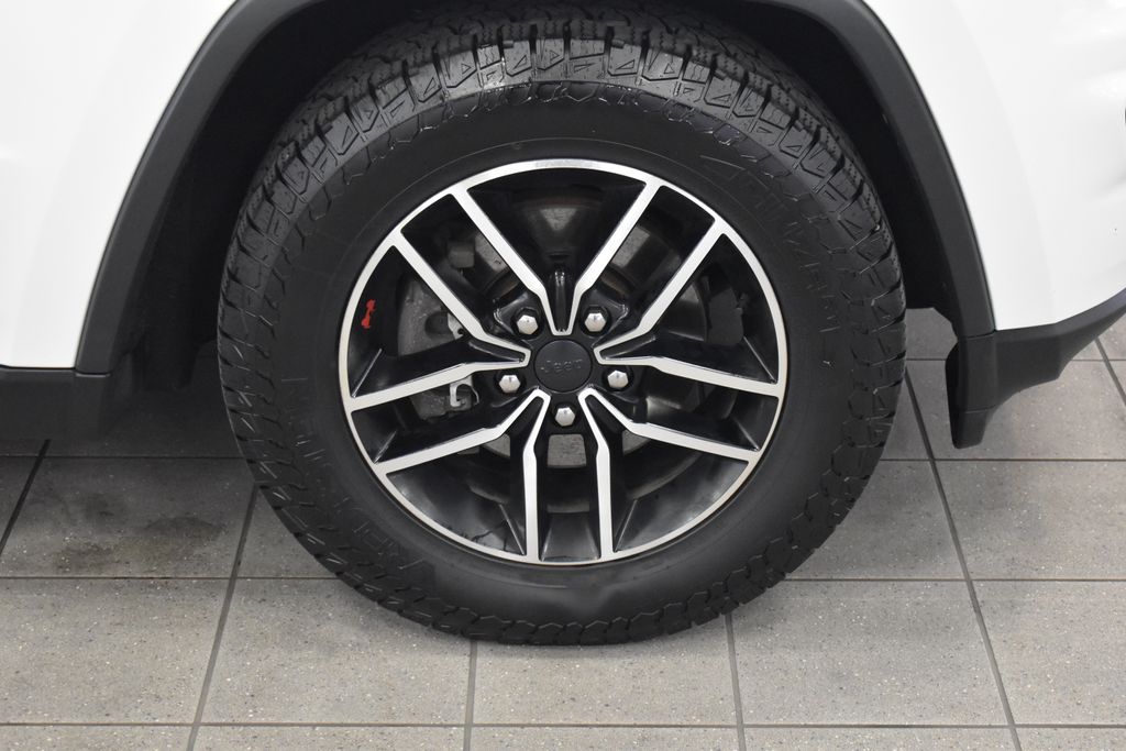 2020 Jeep Grand Cherokee Trailhawk 10