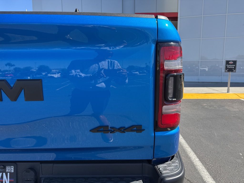 Thumbnail: 2022 RAM 1500 - 11
