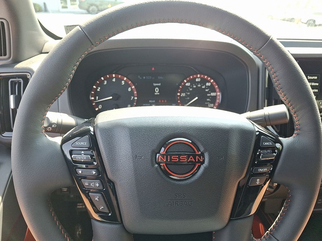 2026 Nissan Frontier — photo 13
