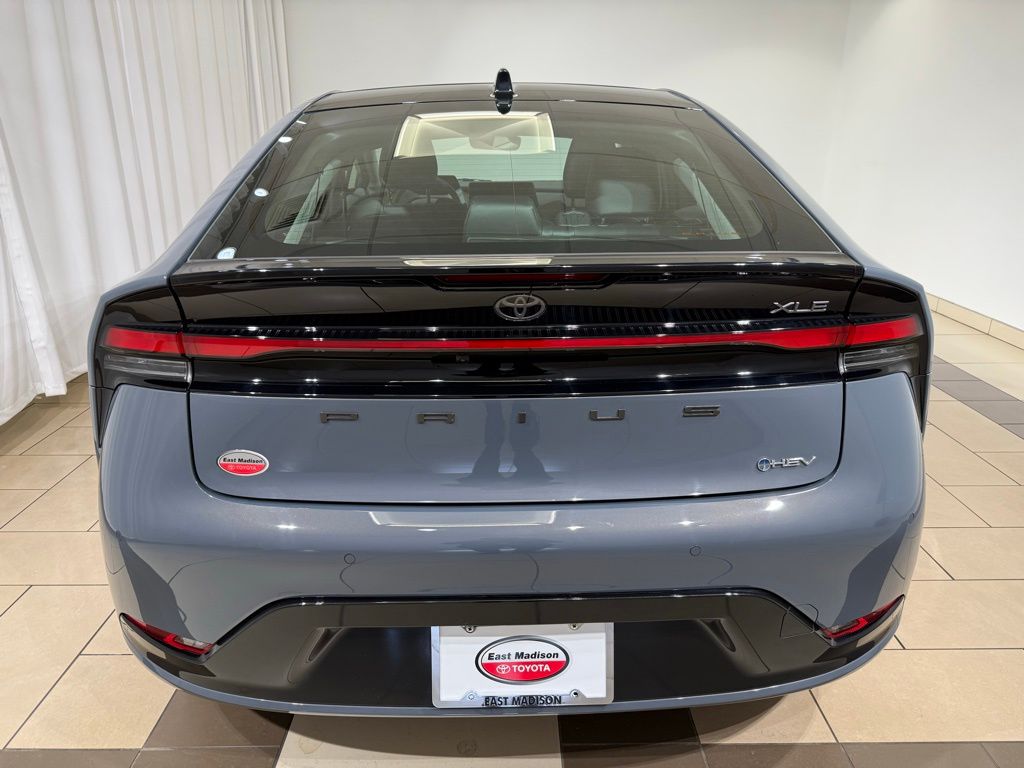 Thumbnail: 2024 Toyota Prius - 4