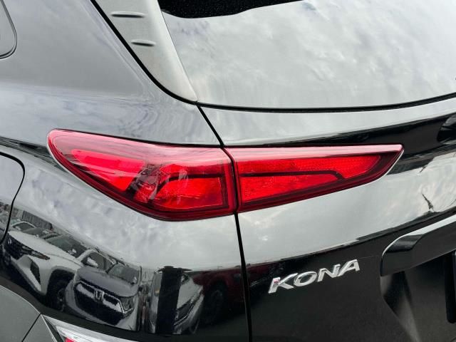 2022 Hyundai Kona SEL 11