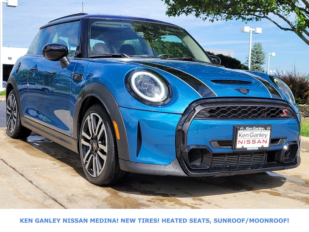 2023 MINI Cooper S 2-Door Hatchback FWD